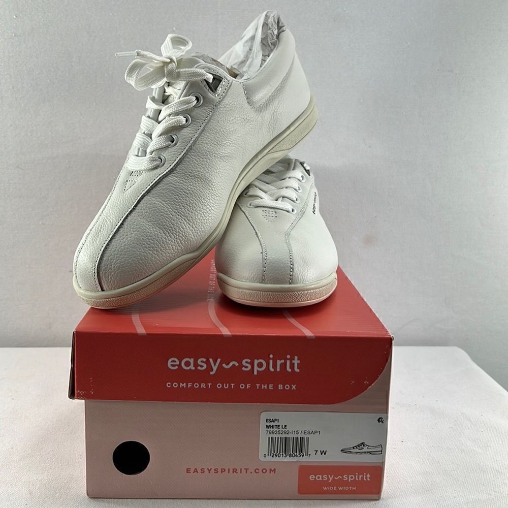 Easy Spirit Ap Casual Lace Up Walking White Sneakers size 7W